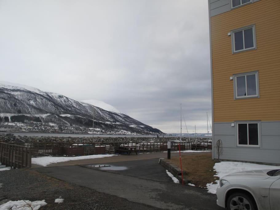 By The Sea. Hybel/room In South Of Troms *