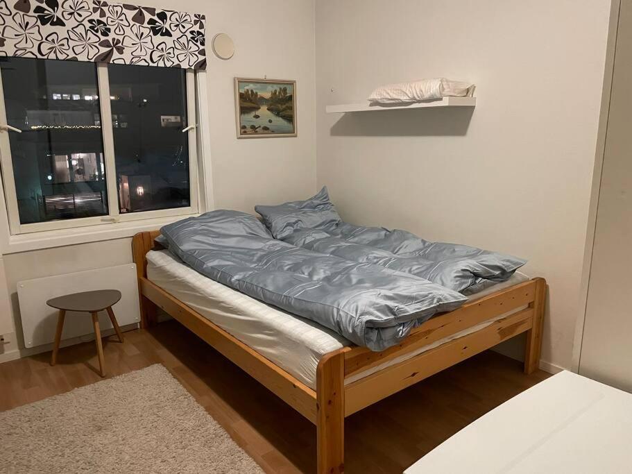 By The Sea. Hybel/room In South Of Troms * Tromso